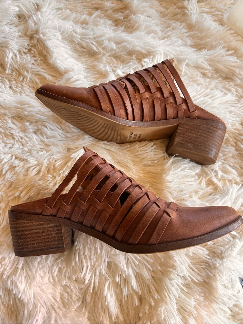 Report “Zora” Tan Woven Pointed Toe Mule - Size 9